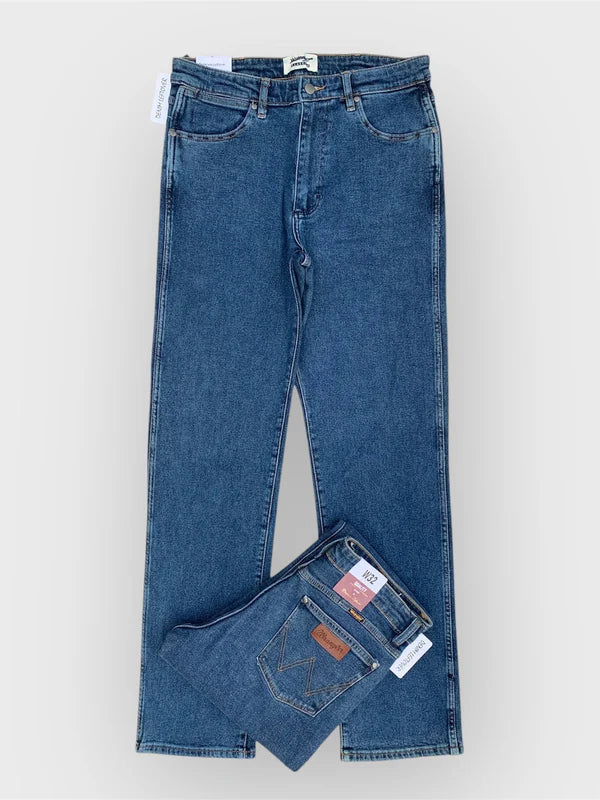 mid blue stretched - straight & comfort-fit. export quality