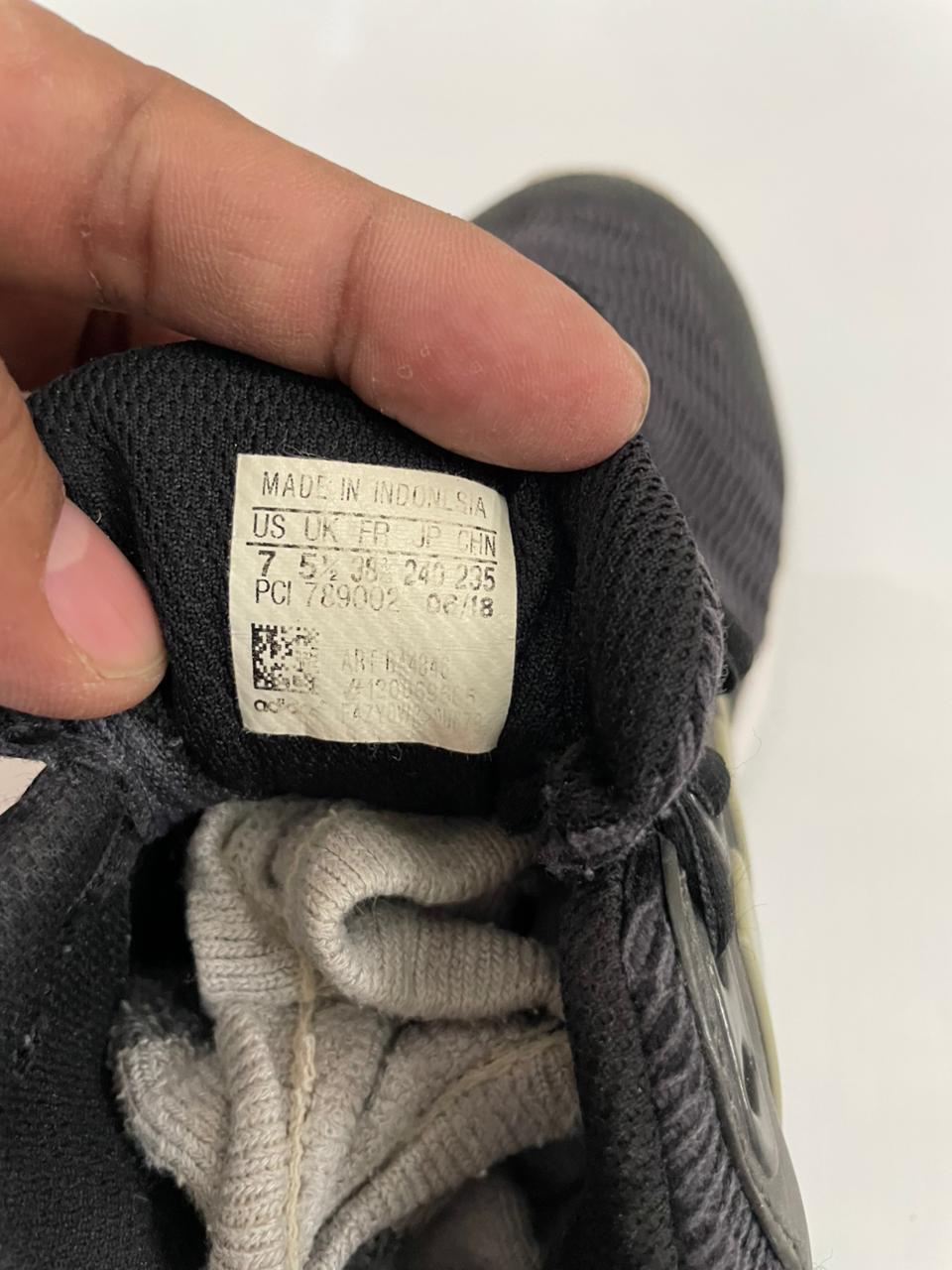 ASIC BLACK-WHITE SNEAKER