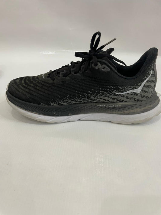 HOKA BLACK-WHITE RUNNING SHOES