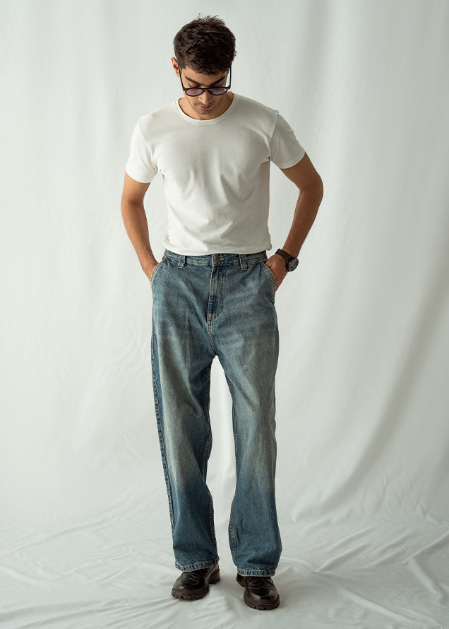 Loose Fit Baggy Jeans - Washed Out Blue