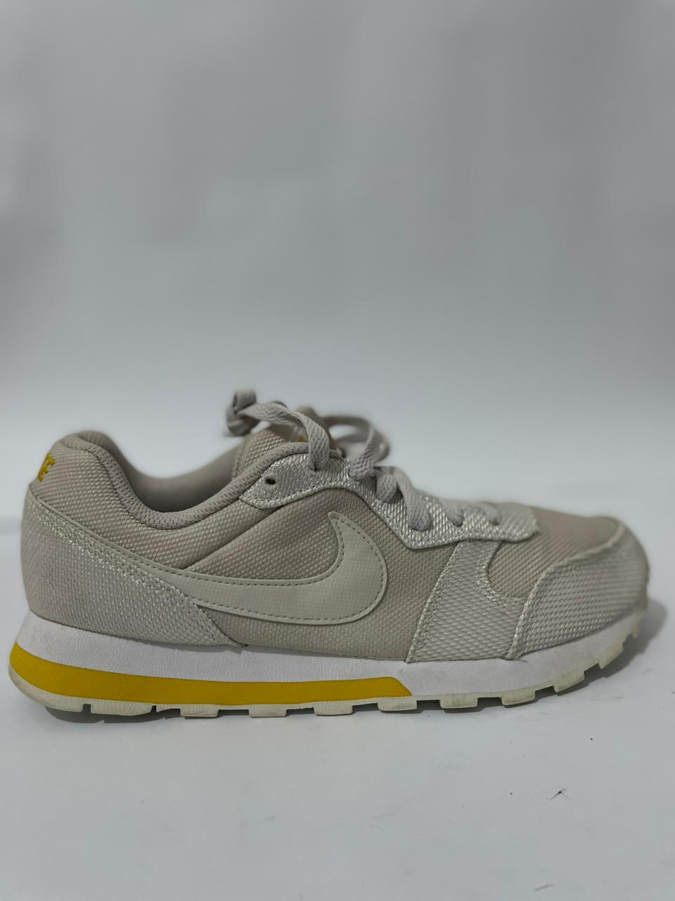 NIKE GREY  RUNNING SHOES