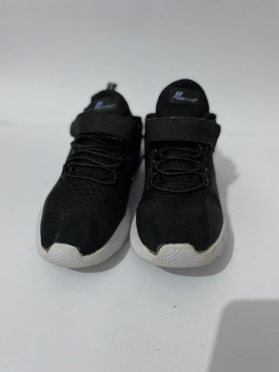 BLACK-WHITE RUNNING SHOES