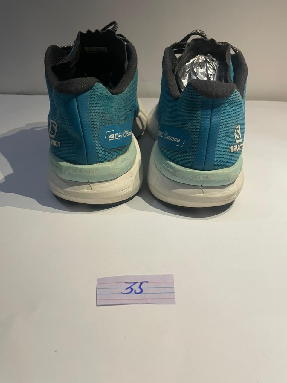 sonic green-white running shoes