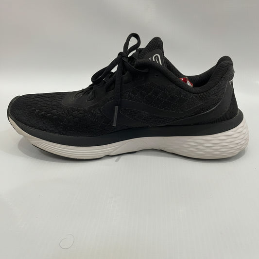 BLACK-WHITE RUNNING SHOES