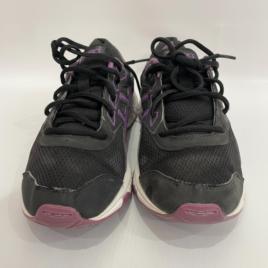 NIKE RUNNING SHOES (Copy)