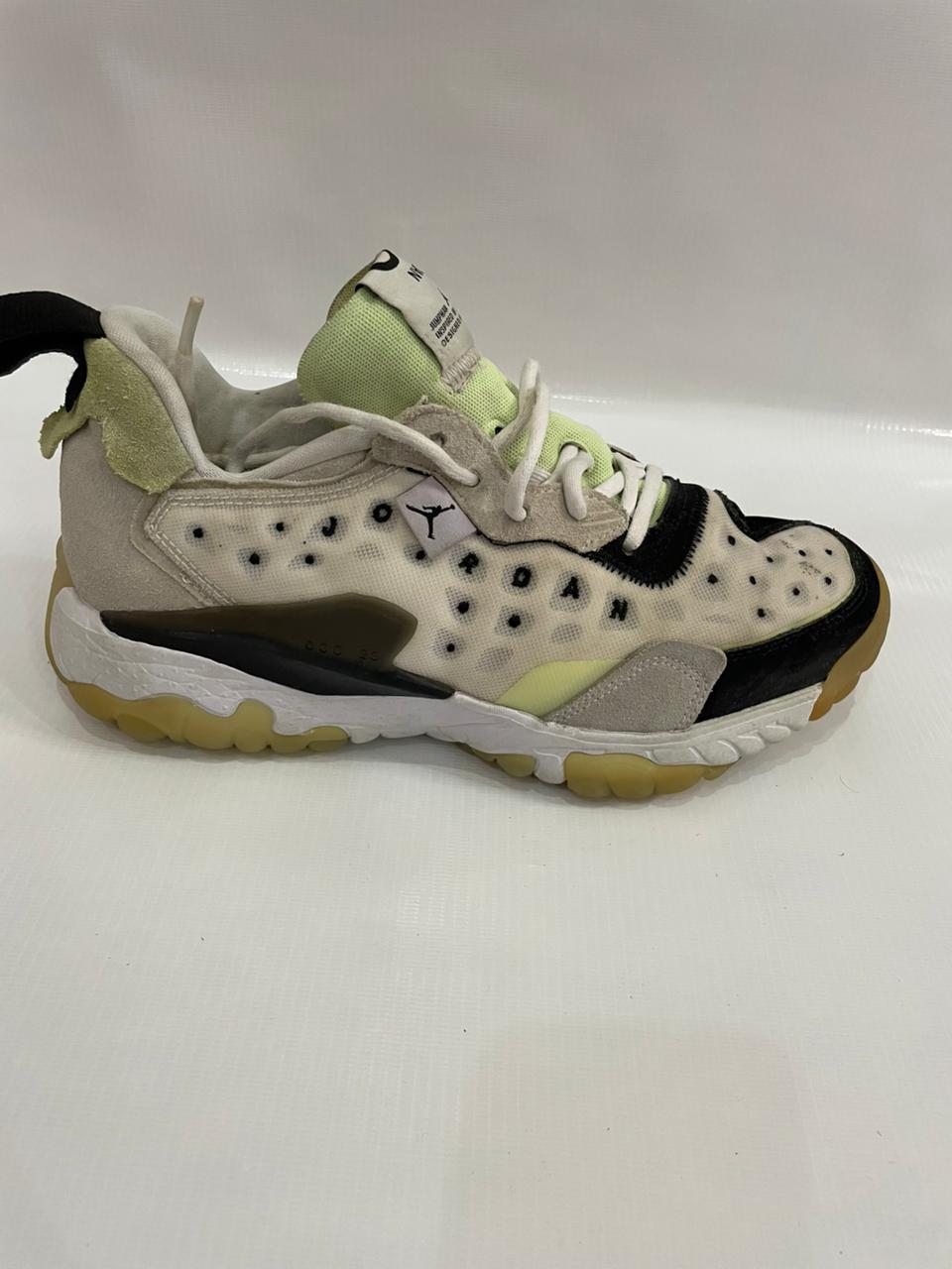 AIR JORDAN RUNNING SHOES