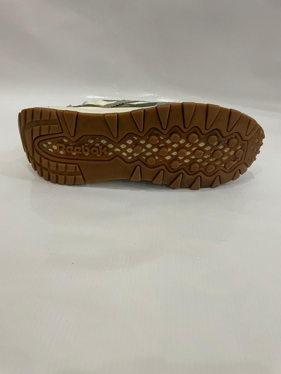 REEBOK SNEAKER