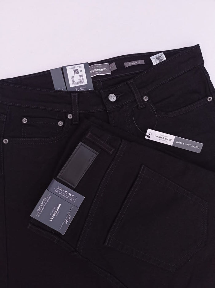 jet black colour PULL&BEAR Jeans  straight and slim Comfort Fit – Export Quality